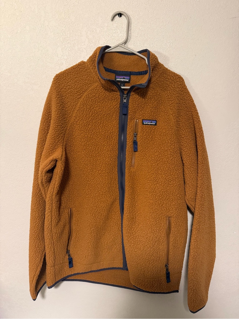 Patagonia Men’s Brown Full-Zip Retro Fleece Jacket